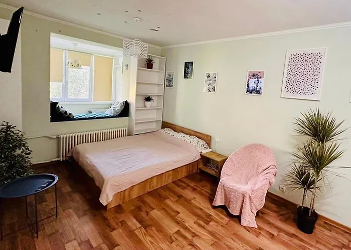 Retreat Studio