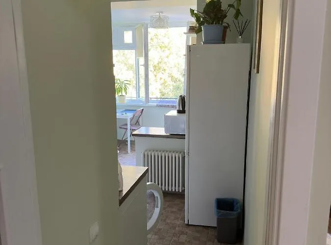 Retreat Studio