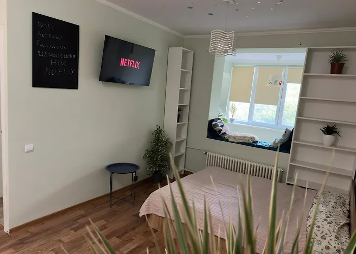 Retreat Studio